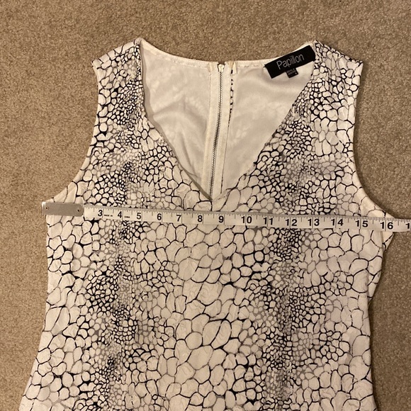 Papillon V-Neck Sleeveless Summer Dress with full lace overlay - Picture 6 of 8